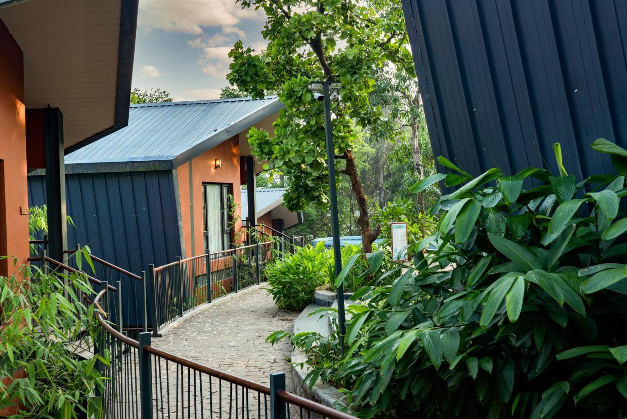 Vyna Hillock Resort And Spa Vythiri Ngoại thất bức ảnh